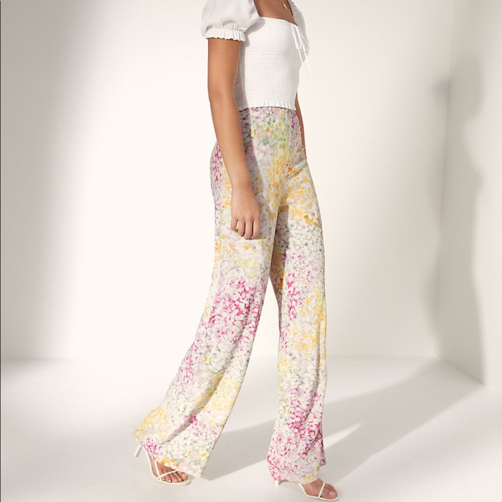 Aritzia Donna Pants